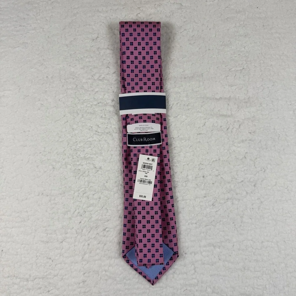 CLUB ROOM Men's Regular Tie ~ Pink ~ Dovekie Neat ~ NEW MSRP: $55.